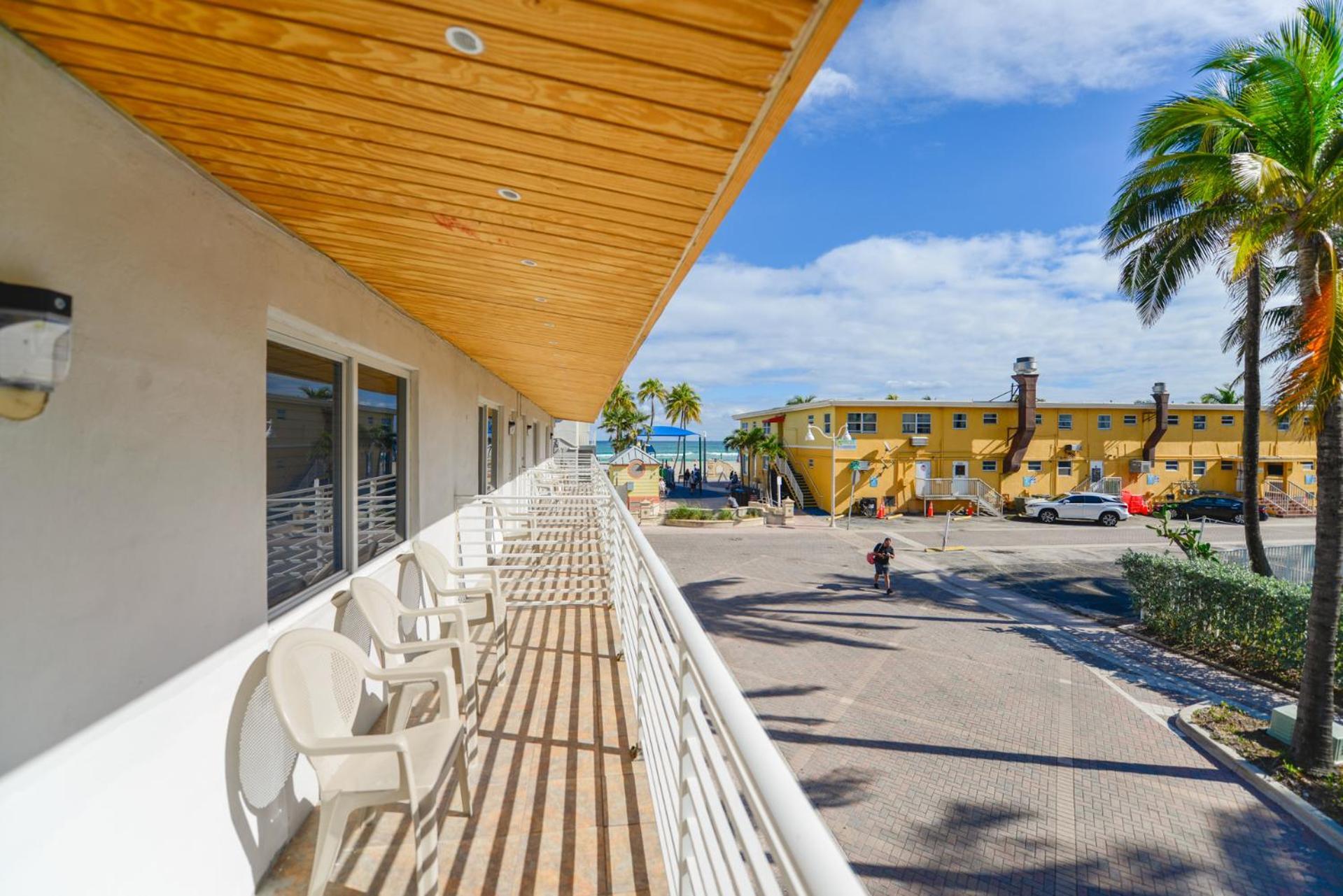 Fantastic Studio At The Beach With Parking&Pool - M43 Hollywood Luaran gambar